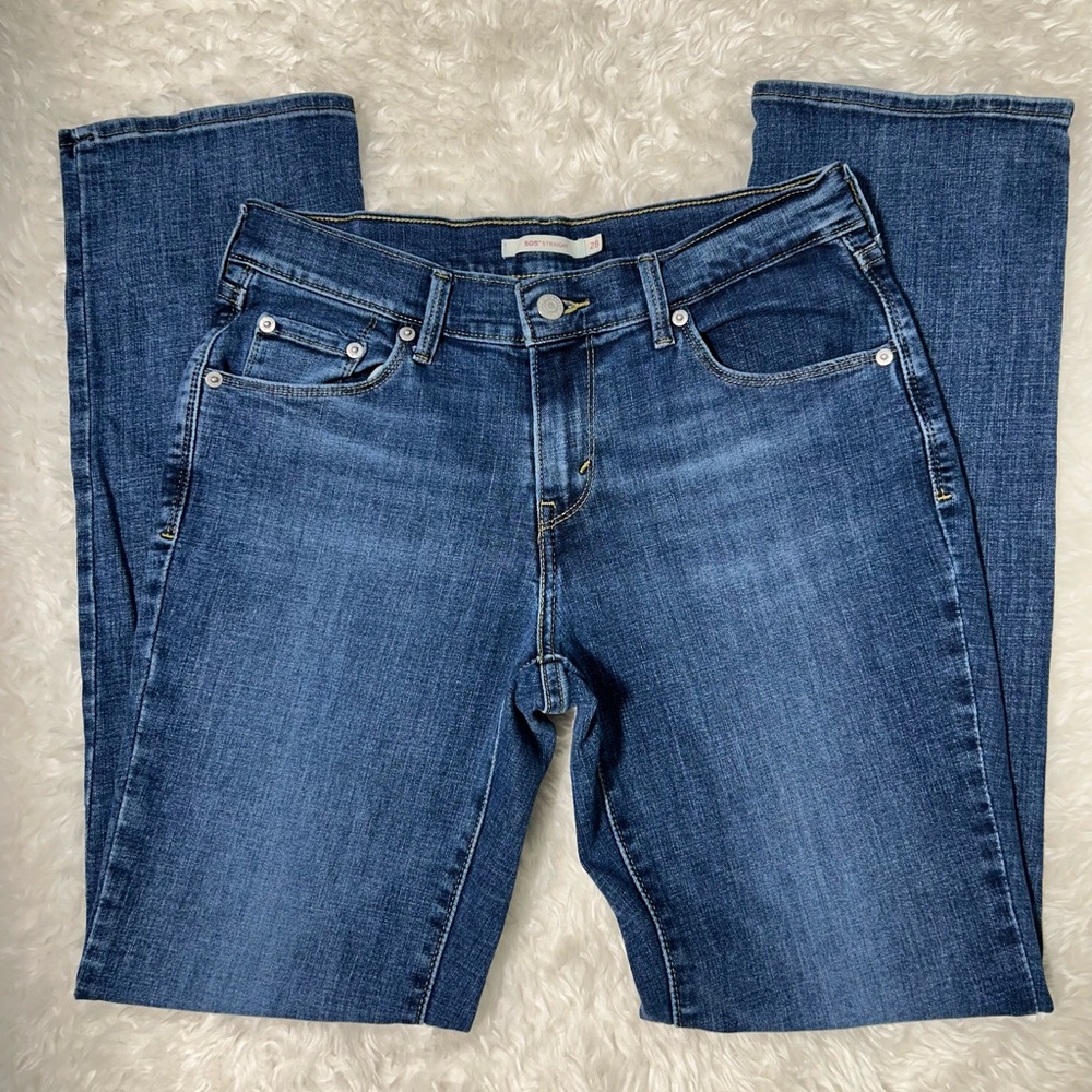 Levi's Women's Straight 505 Leg Jeans 28